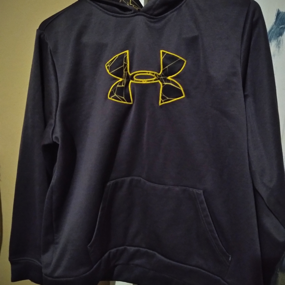 Under Armor hoodie
